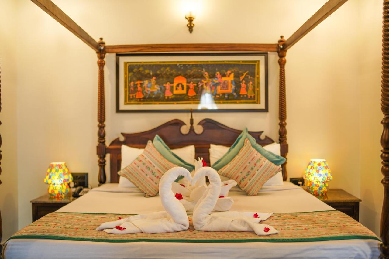 The Amar Mahal By Trulyy Hotel Udaipur Exterior photo