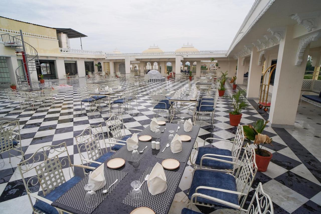 The Amar Mahal By Trulyy Hotel Udaipur Exterior photo